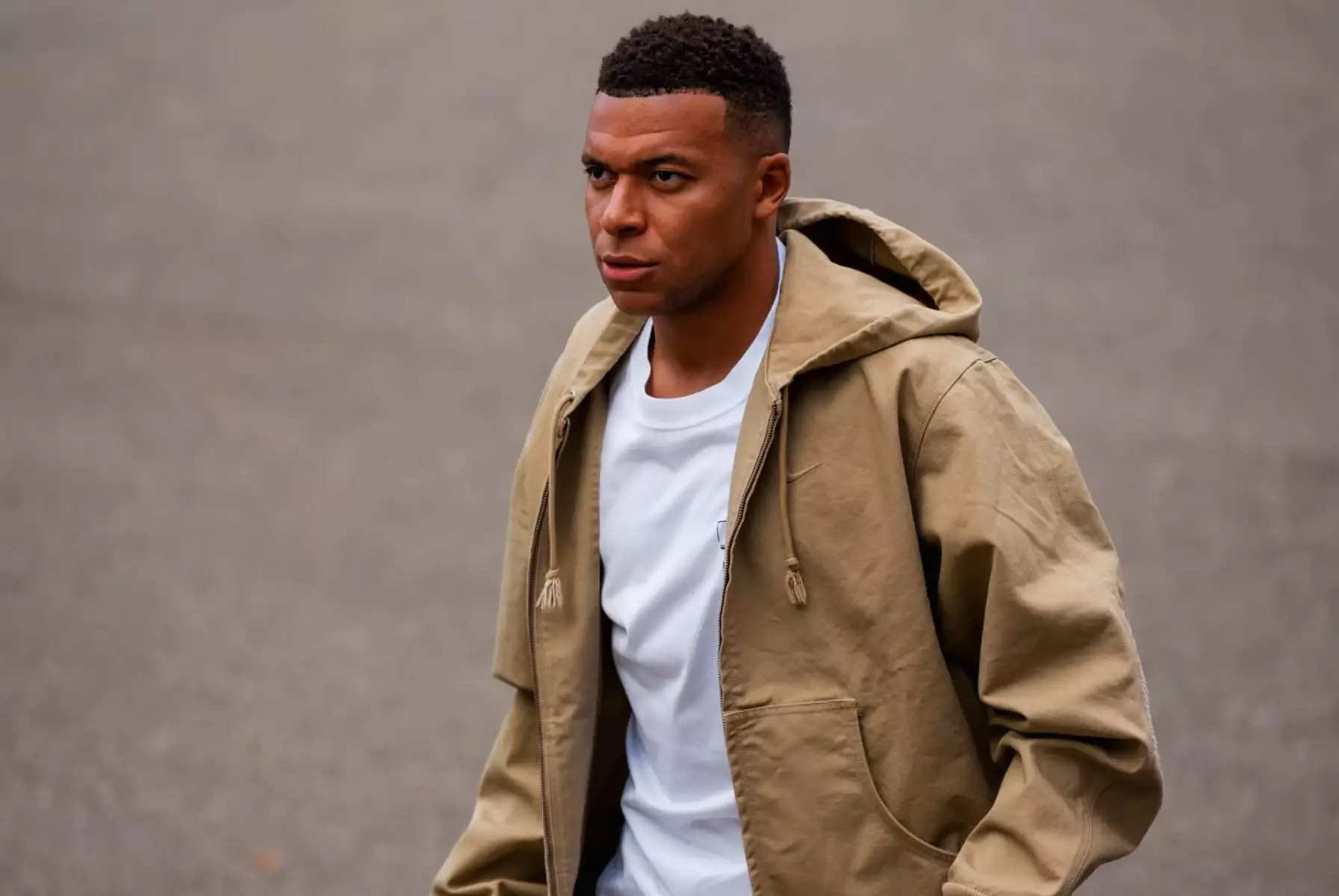 Kylian Mbappé a comis-o! Ce fotografie a postat din greșeală la 5:30 dimineața. Imaginea a dispărut în câteva secunde, dar fanii au apucat să o salveze